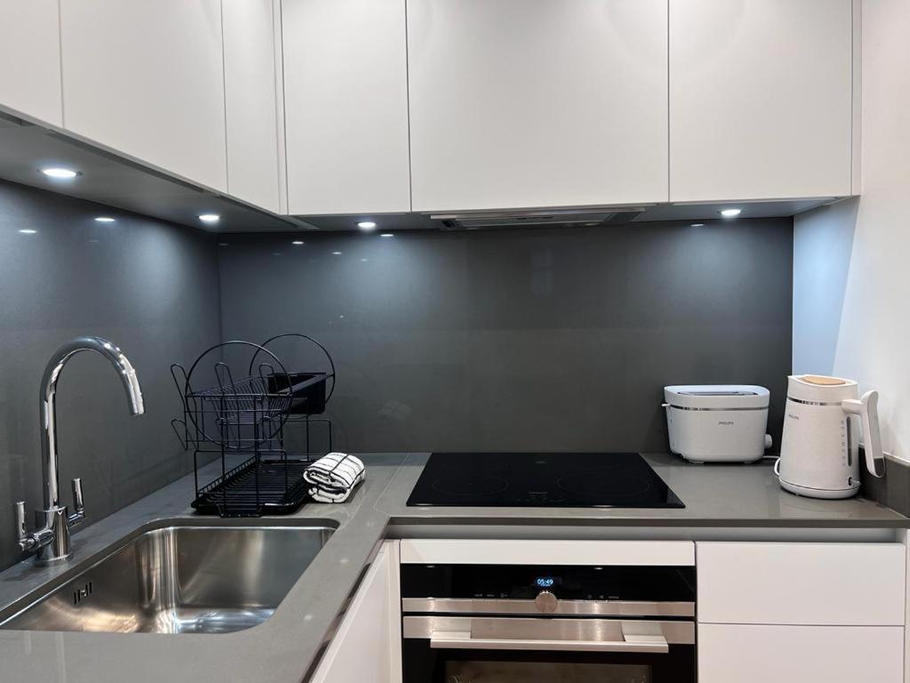 Chapel - Central Studio Apartment Бат Экстерьер фото