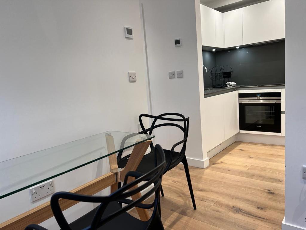 Chapel - Central Studio Apartment Бат Экстерьер фото