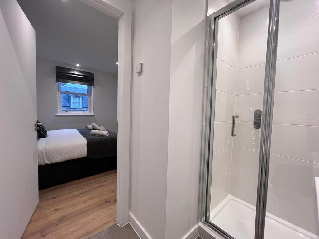 Chapel - Central Studio Apartment Бат Экстерьер фото